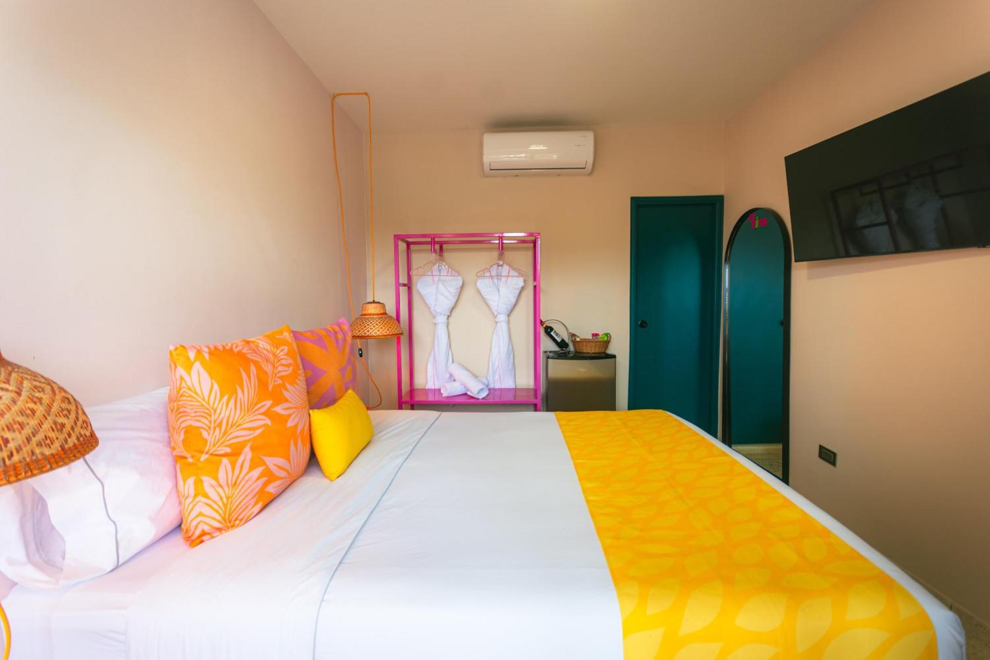 Del Tropico Hotel Sopetran Phòng bức ảnh